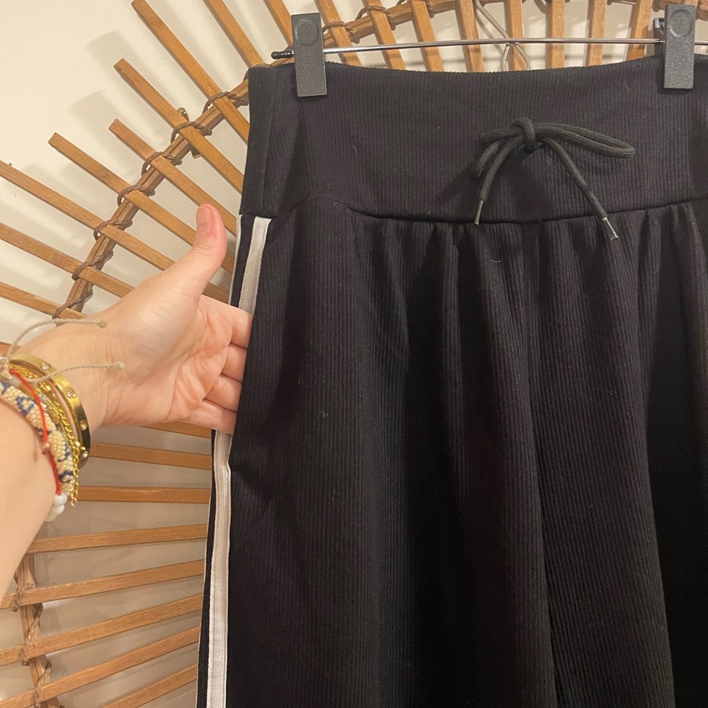 HALARA Black Ribbed Fabric High Waist Knit Track Pantts Sz M Sporty Athleisure - Picture 5 of 16